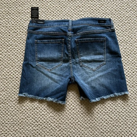 Liverpool-shorts - Picture 2 of 3